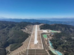 云南鳳慶通用機(jī)場(chǎng)建設(shè)工程項(xiàng)目土石方、地基處理及排水工程施工